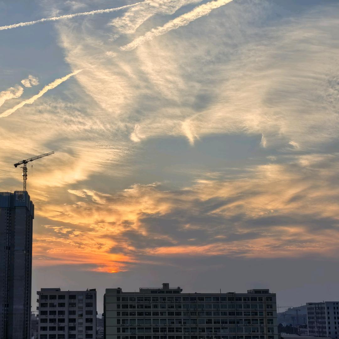 ☁️小天空🦄✨