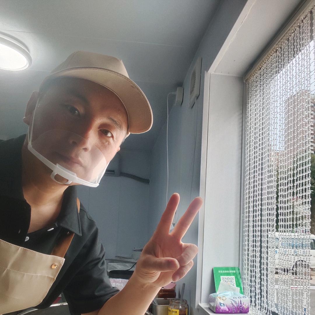 @宝云煎饼（桃城区宝云街救助站大门北邻）