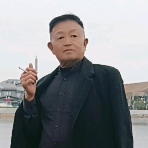 严晗