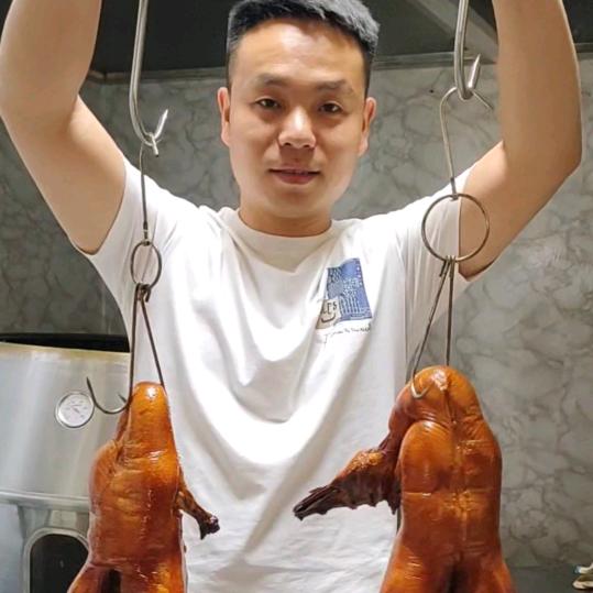 衡水宝强烤鸭