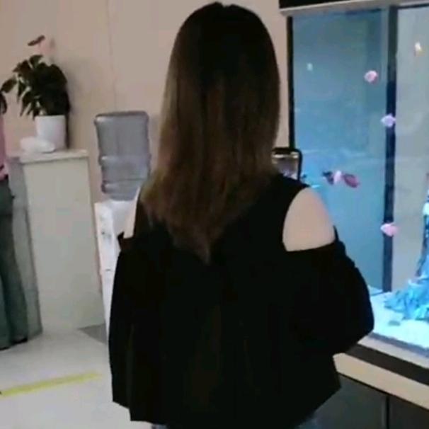 李姐