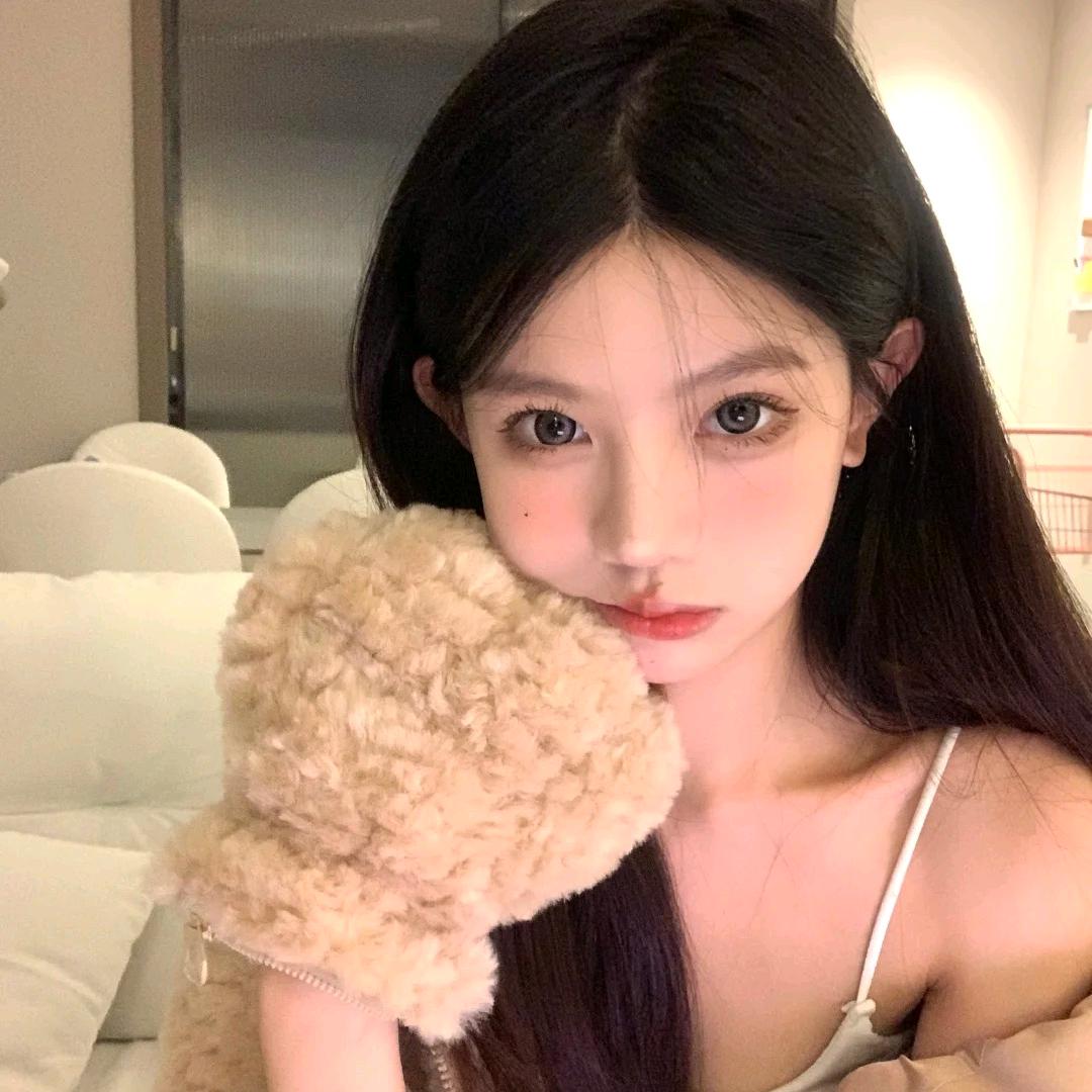 奈奈爱穿搭