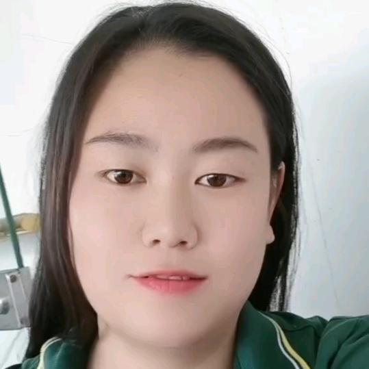 王家小美女。