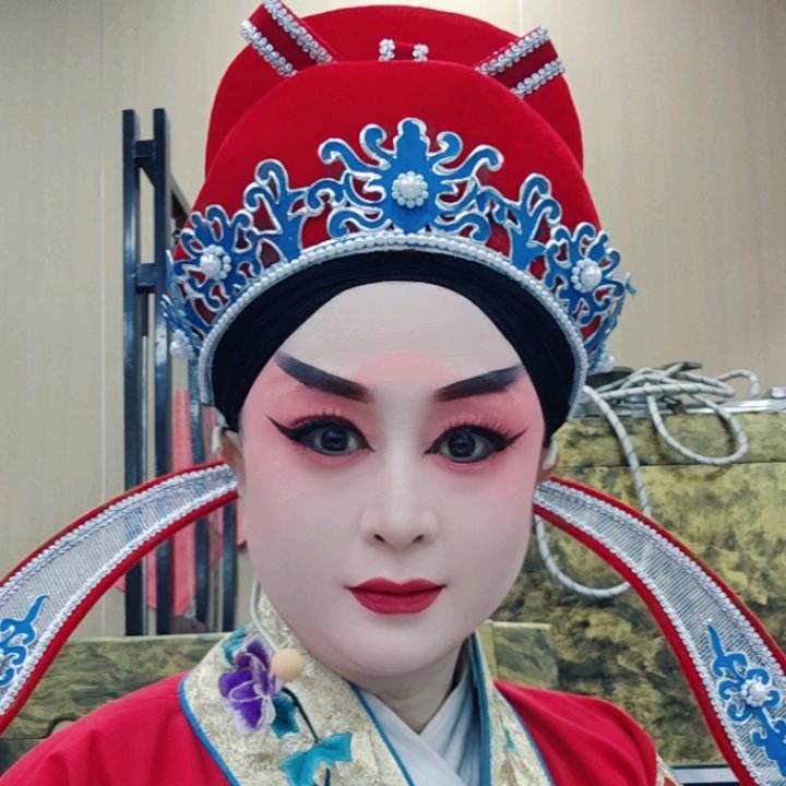 崔玉玲龙凤演艺公司