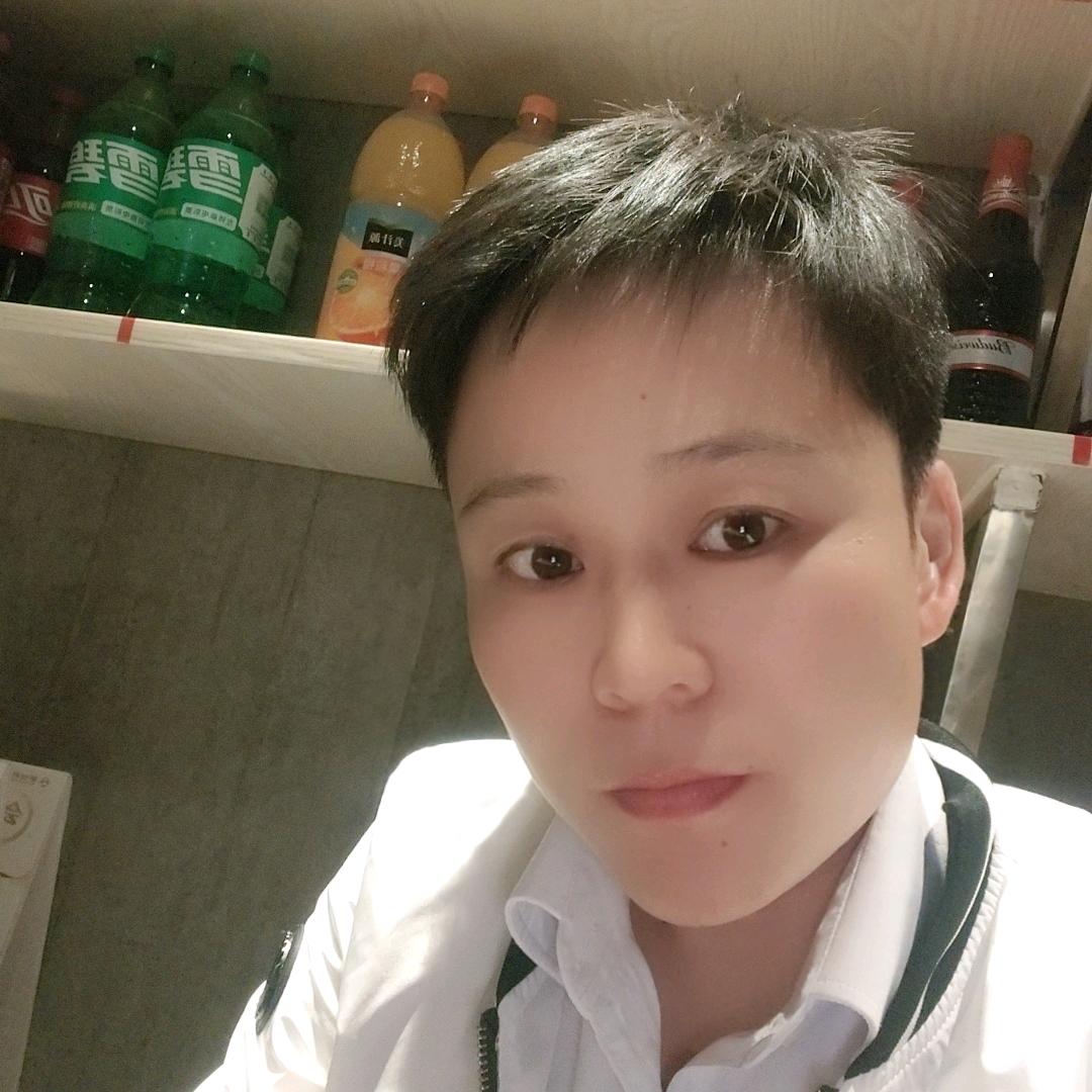 黄记煌球球