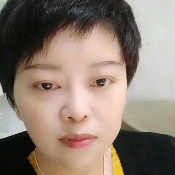 月月