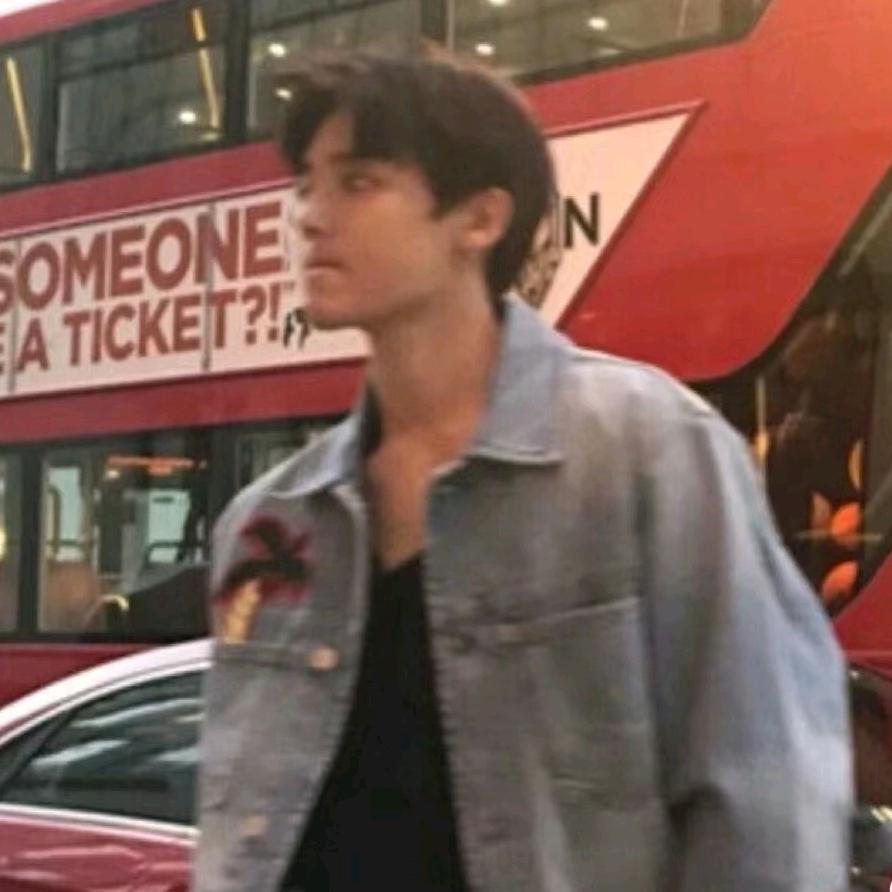 躺着的红温瘦肉