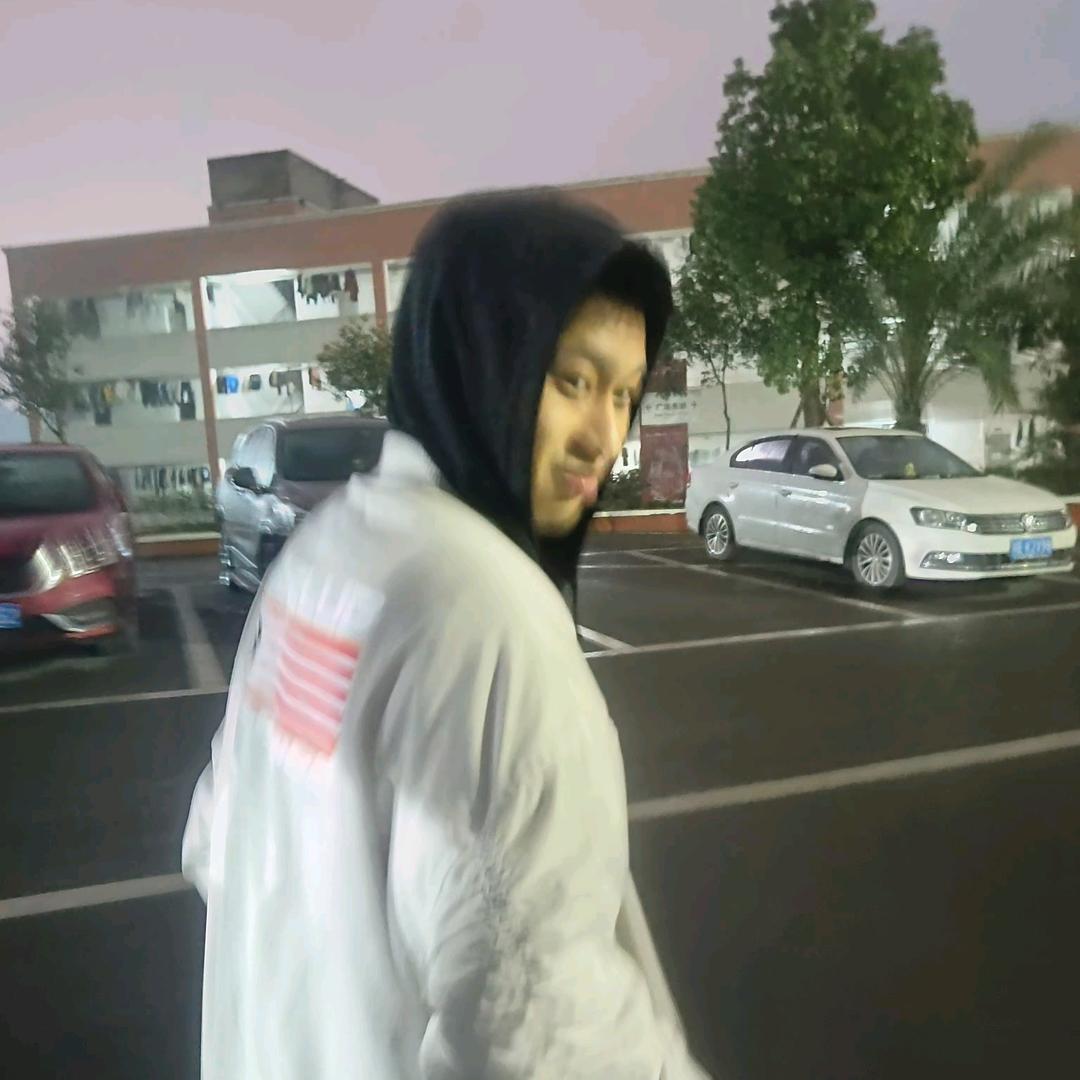 用户5703761690124