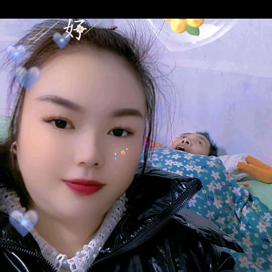 晓雪（为爱守护执子之手与子偕老不离不弃)