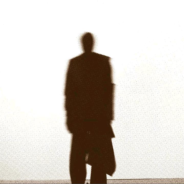 罗L
