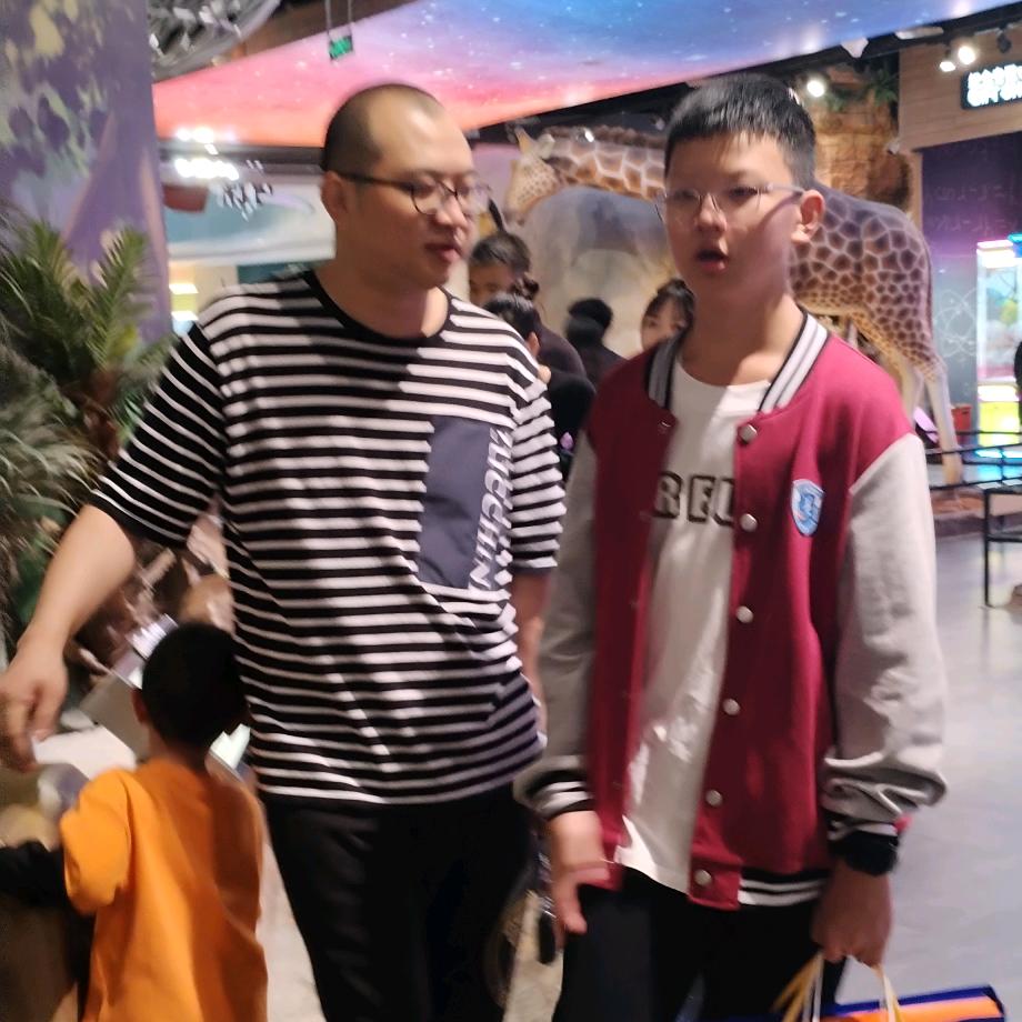 谦哥