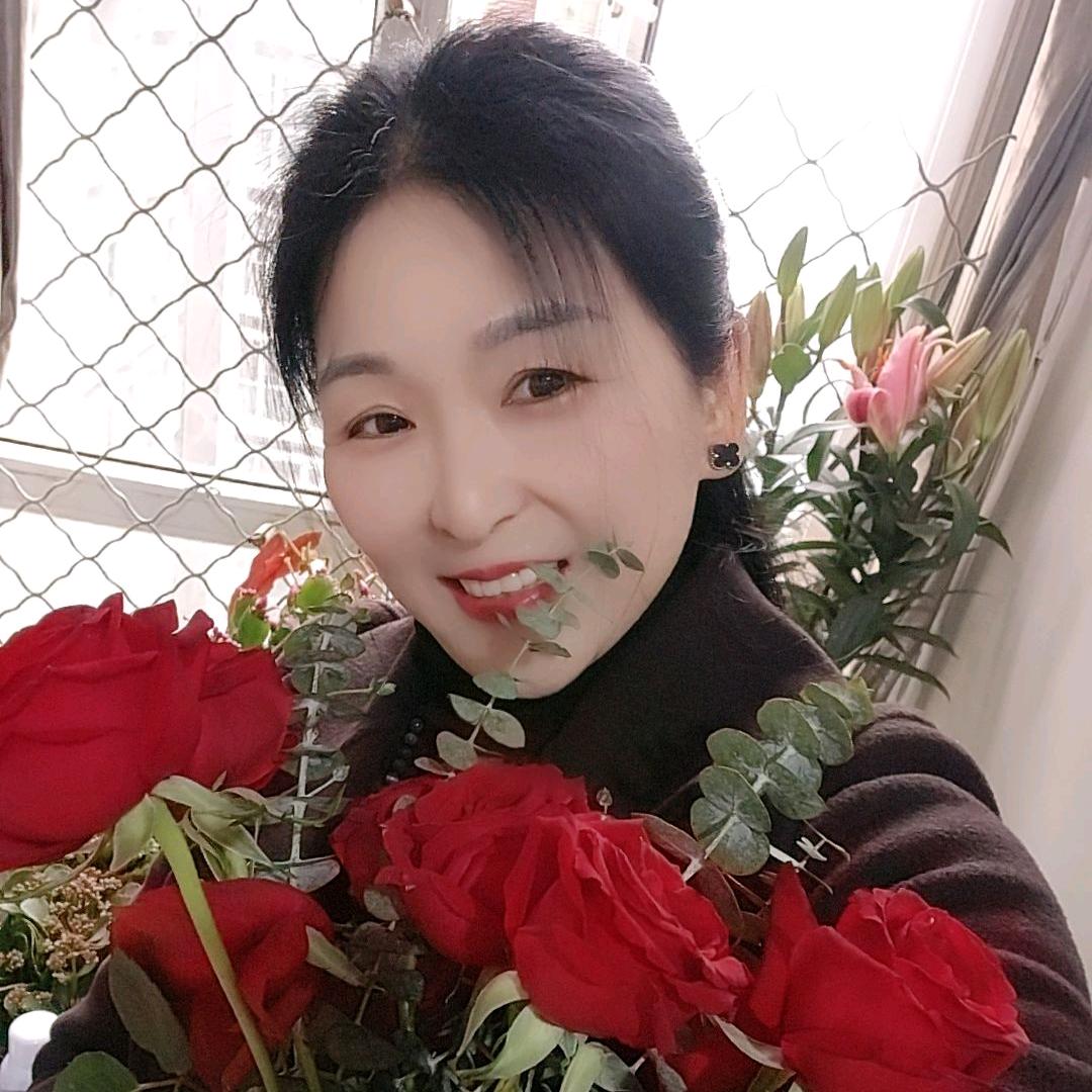 惠琼