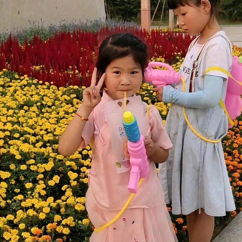唱戏老妈，是亮仔😎