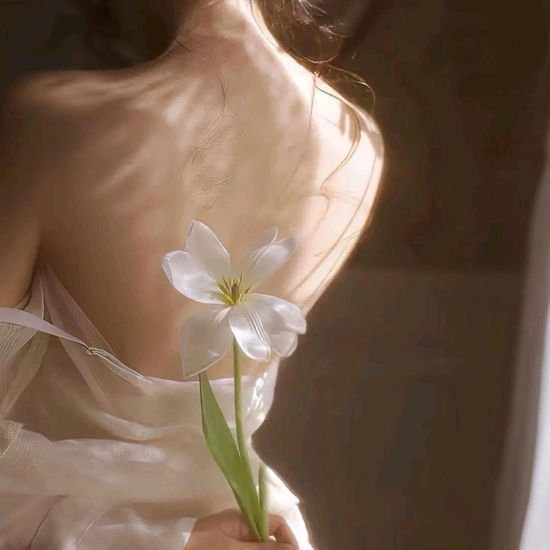 ꧔ꦿ᭄ 小幸运🌺꧔ꦿ᭄