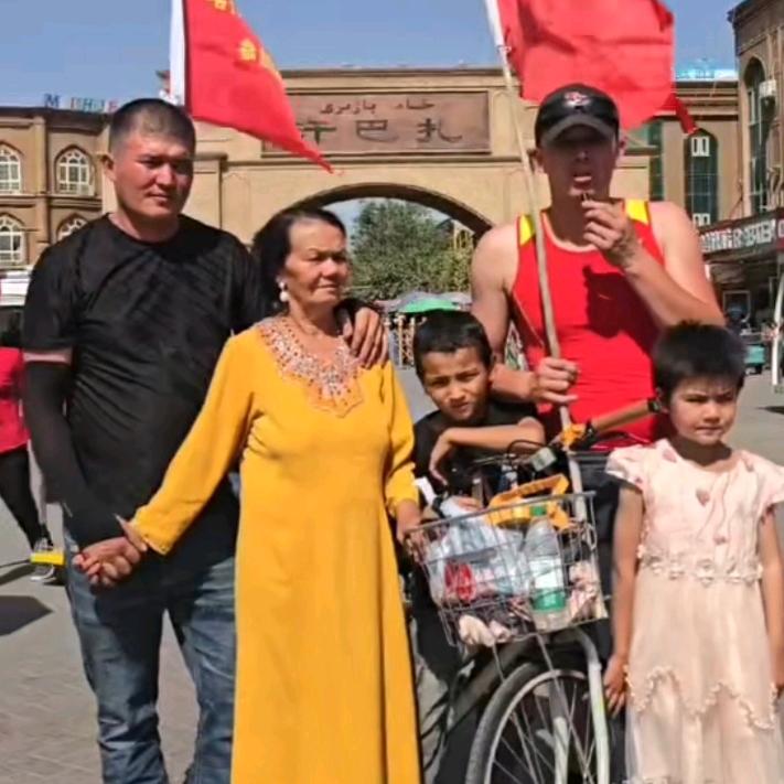新疆塔伊尔