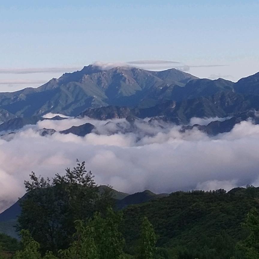 晴空，阳光