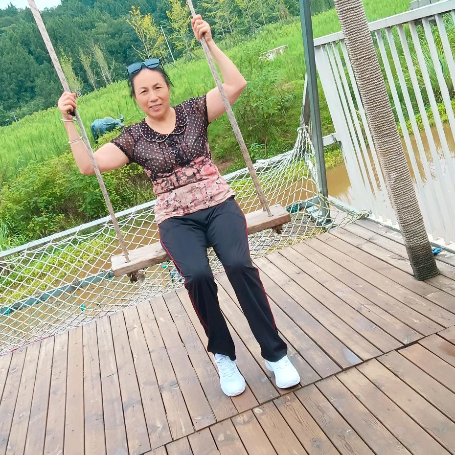 我是李子爱吃李子