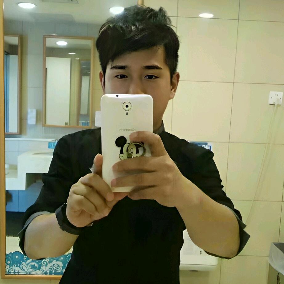 🧸ྀིPUBG 🐍蔷仔(单身耙耳朵)