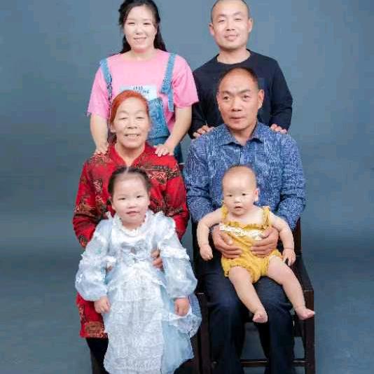 李小芹 66年的🐴山西 永济