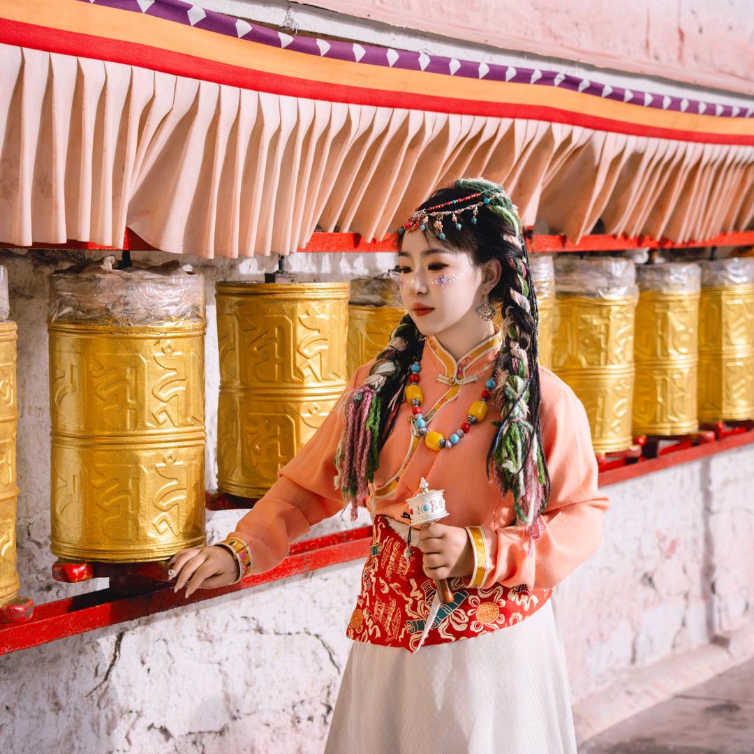 你管我几点睡