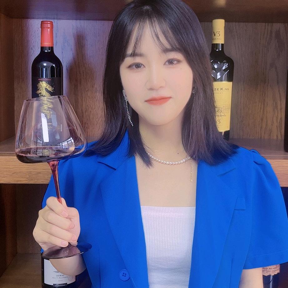 塔兰托红酒庄园
