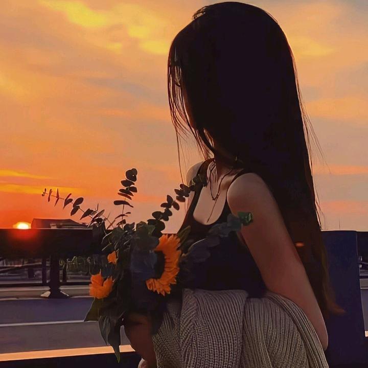 🌷小羽毛=͟͟͞♥