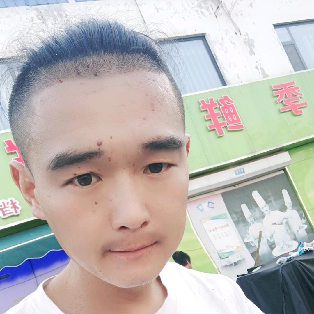 滨州市滨城区梁才商贸街四季鲜超市