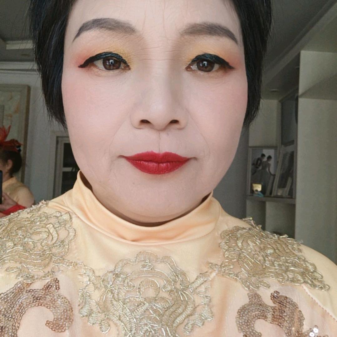 余大姐