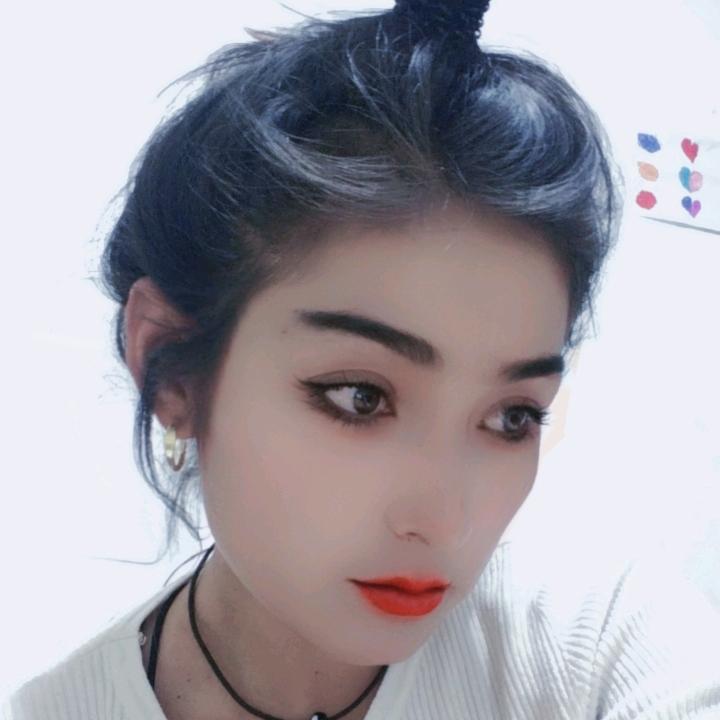 HUXNAZ