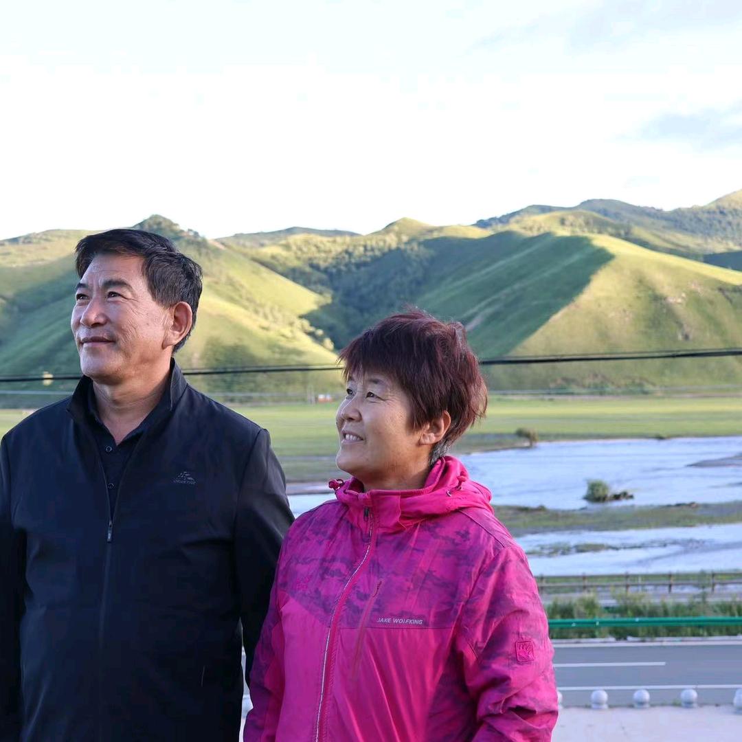 青州市谭坊镇营子老何菜市场