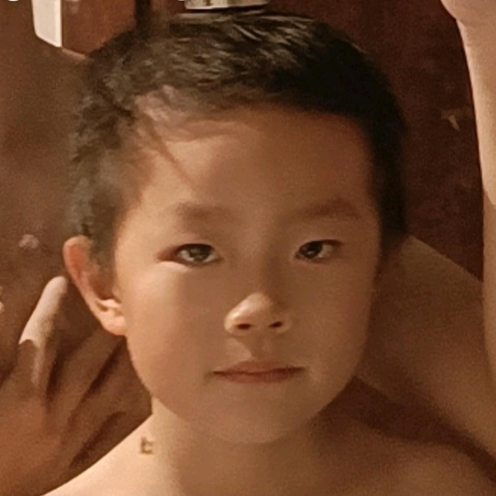 潘