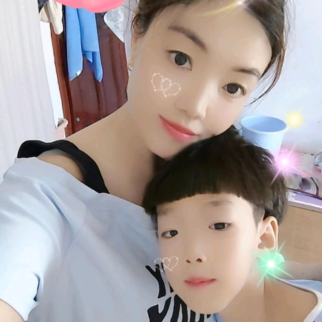 以后就一个快乐的傻瓜，不问对与错