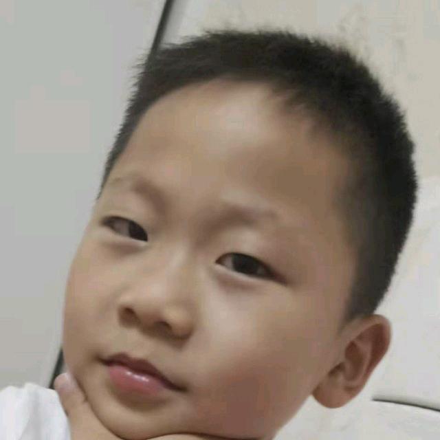 顾三
