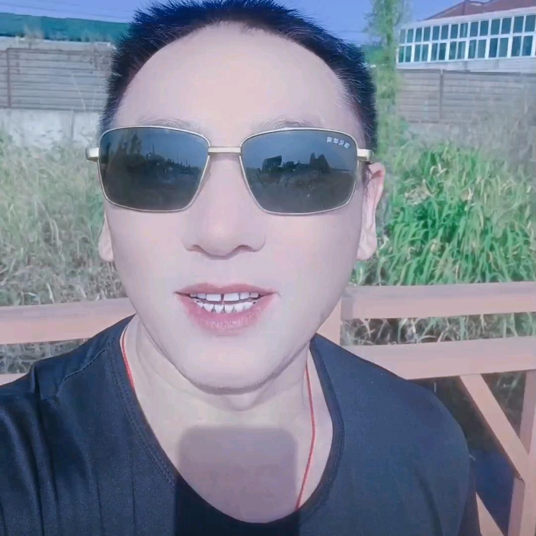 在外打拼的贵州人