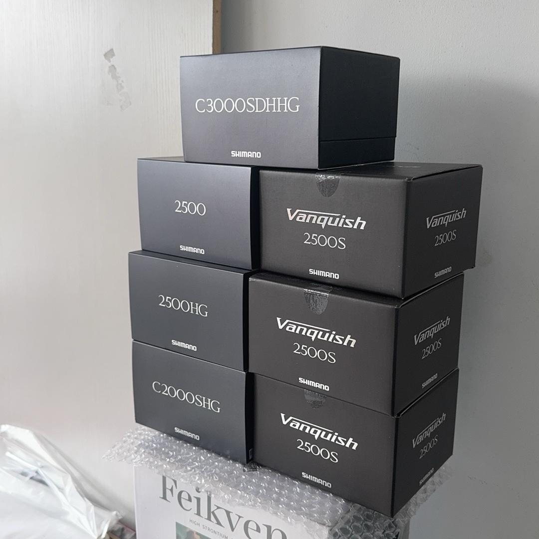 鼎峰六王子户外用品店