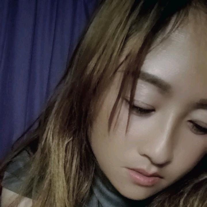 ✧*｡٩(傻ˊω丫ˋ头*)و✧*｡