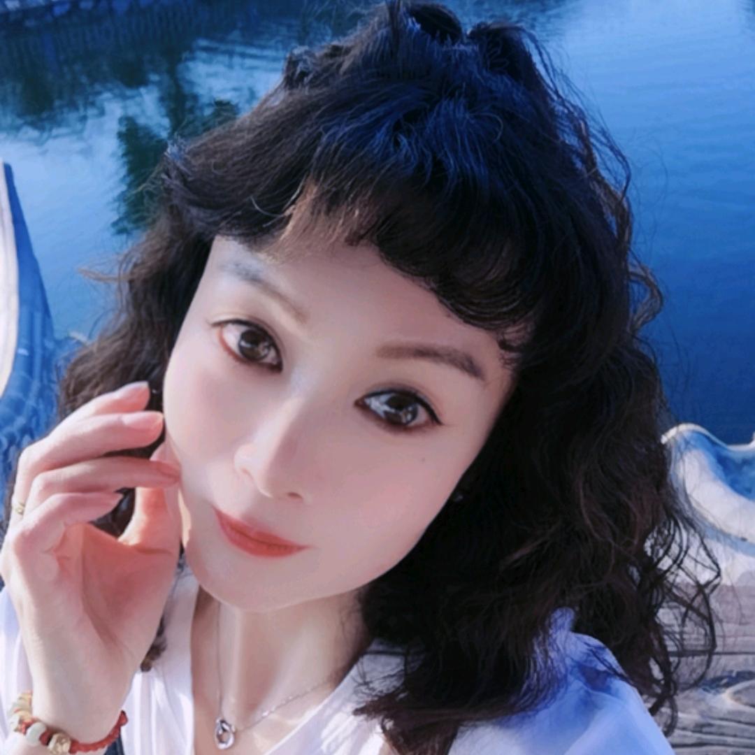 ZHJ~~