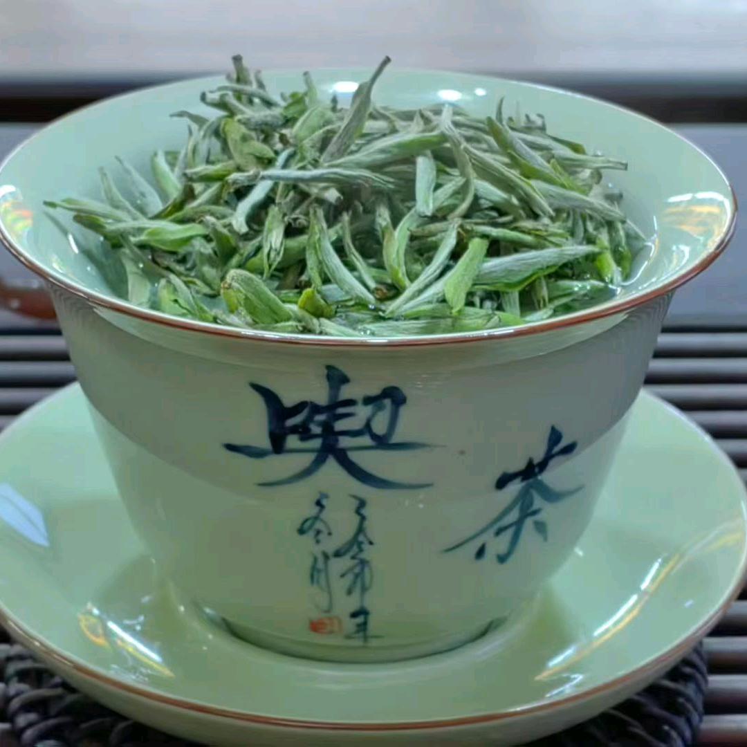 《一杯清茶》