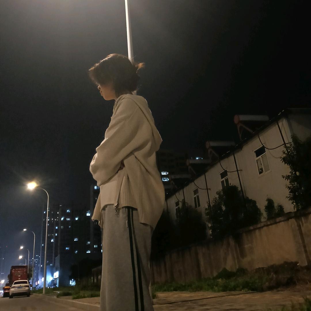 向阳花开🌸