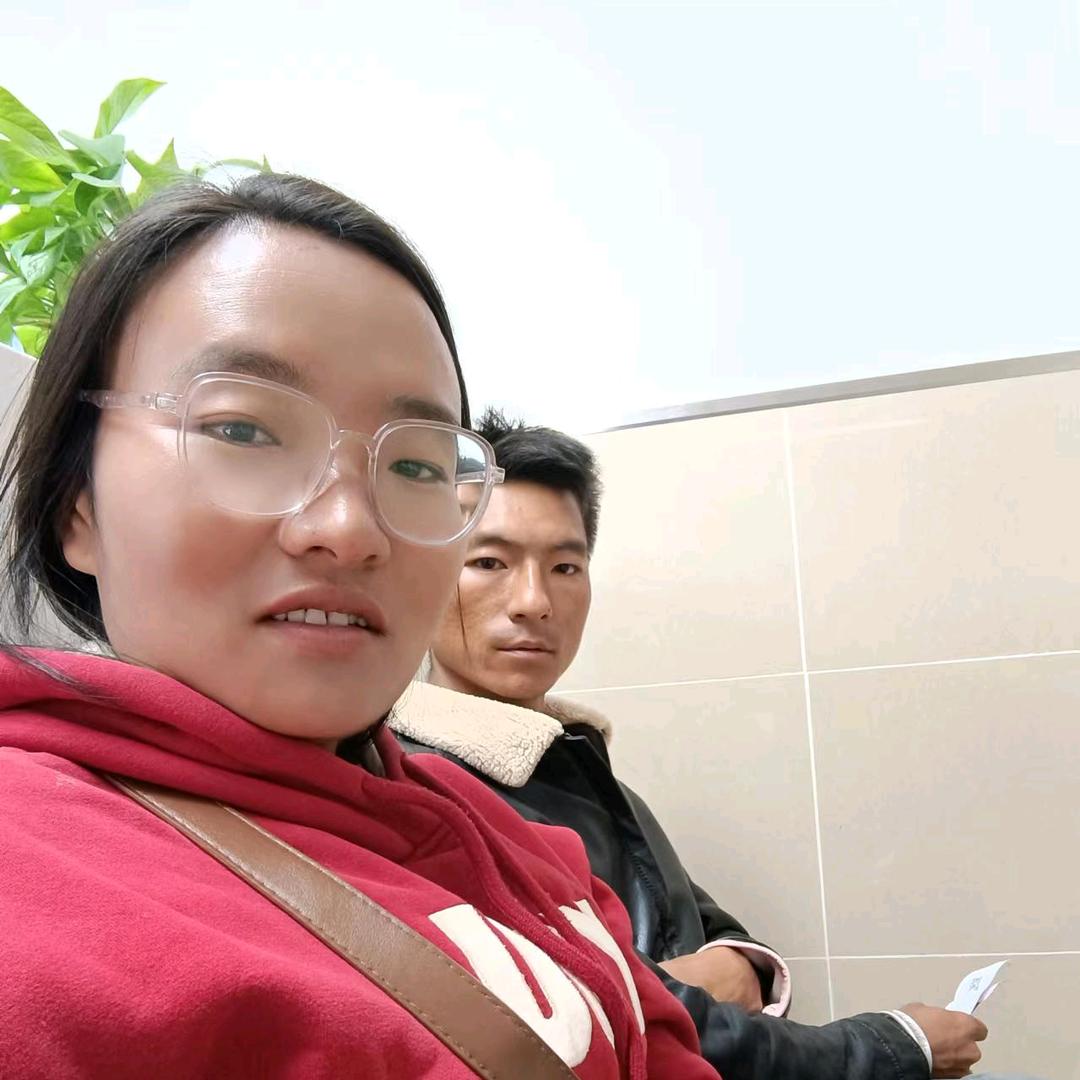 根茹而青