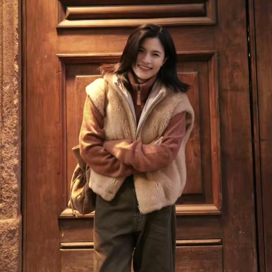 阿董小姐私服衣橱