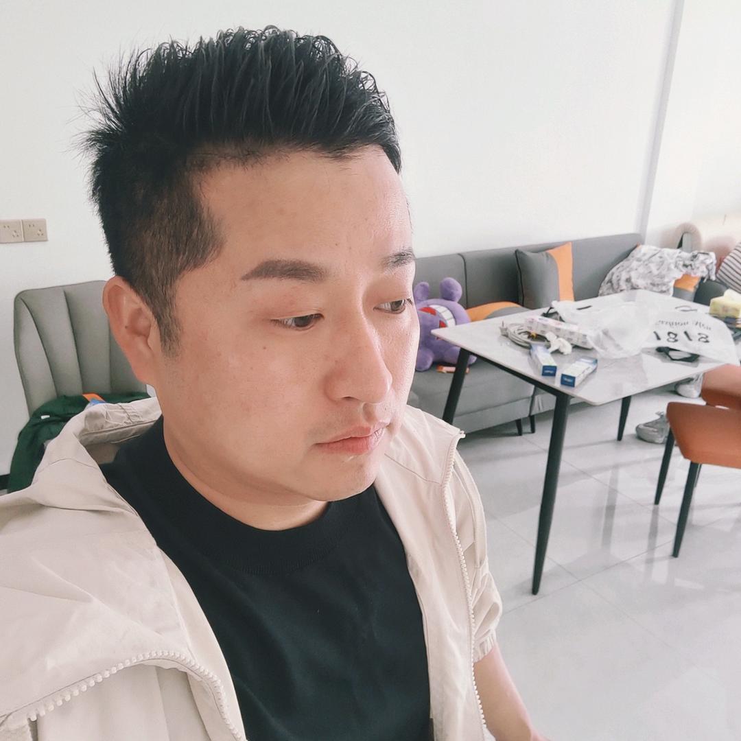 安仔， 小丑竟然是自己，所不欲勿施于人。
