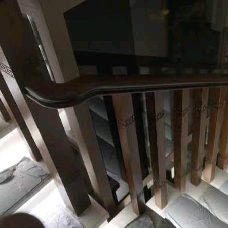 临汾安装实木护栏