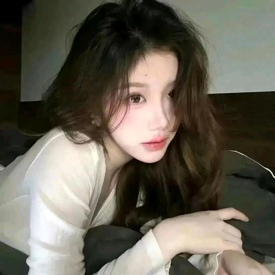 草莓瑶瑶奶昔🍓