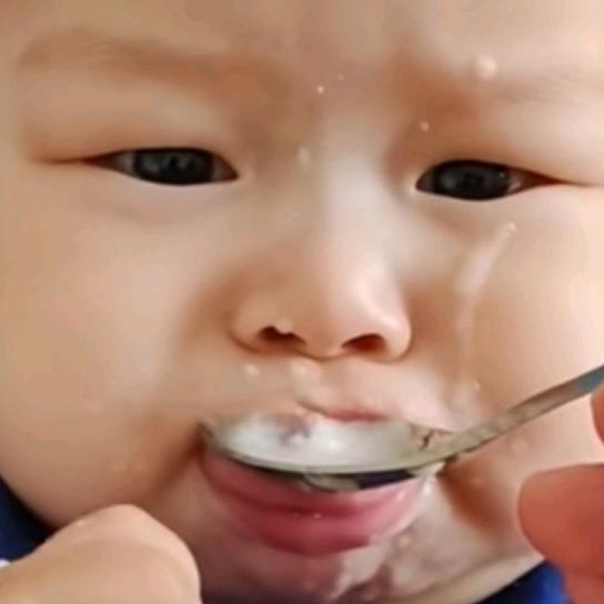 呛奶哥