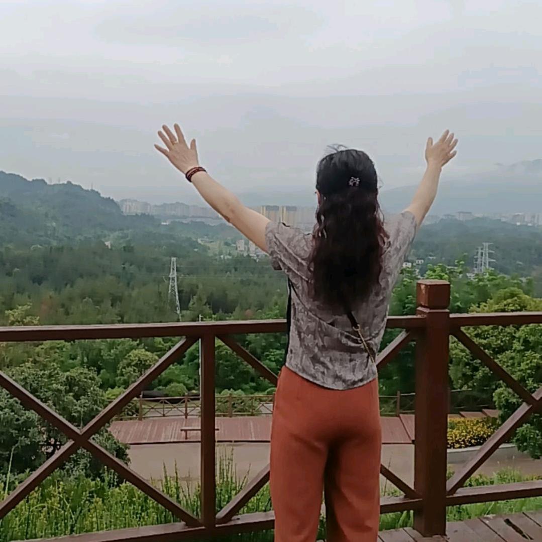 郭郭，拒绝私聊！谢谢🌹