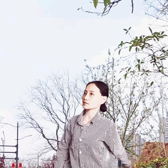 禾禾妈  ( 22:10开播)