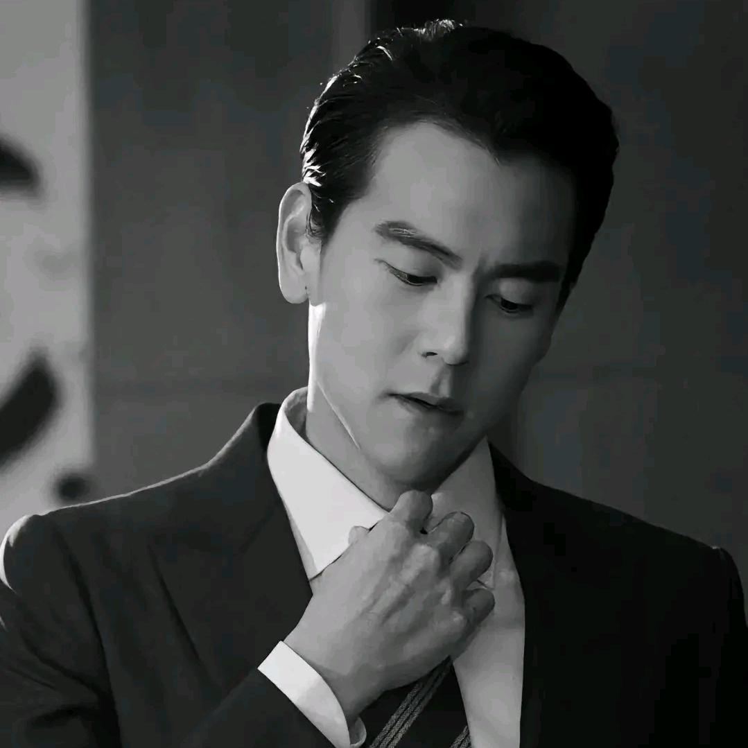 奇怪的人，🙃