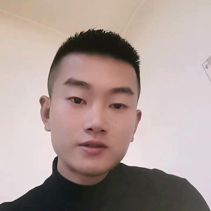 周鹏