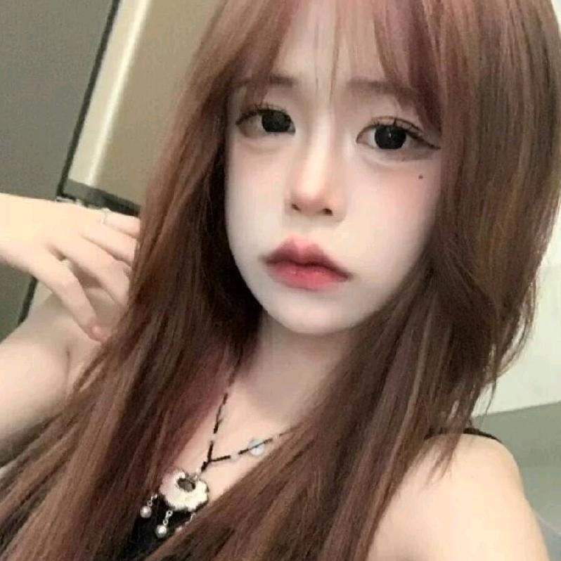 艺森美甲美睫师（欢欢）💕